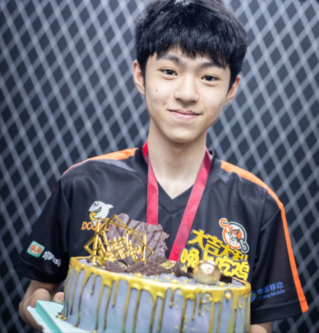 Jiuyou Sports-萨克拉门托国王队老板女儿