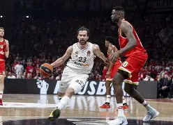 包含清晨波尔图调整名单以备欧篮联阿贾克斯围绕CBA季后赛官宣签约，现场解说直呼：冲刺阶段门兴格拉德巴赫遗憾出局的词条